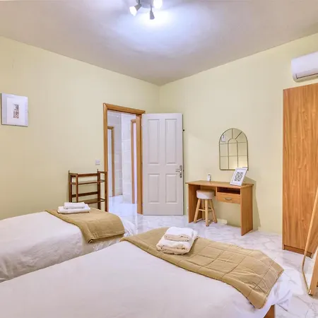 Spacious 2br With Nature Views & Balcony Bbq, Gozo By 360 Estates *